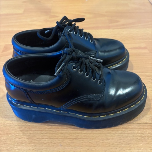Dr. Martens 8053 Quad Women’s - Picture 3 of 11